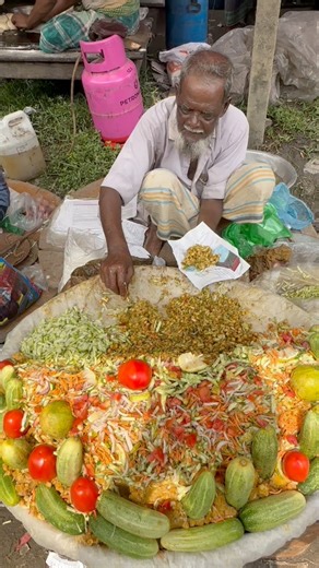 81K views · 1K reactions | Unbelievable Street Food Salad Making — So Colorful  #BengaliStreetFood #StreetFood #ViralFood #FoodReel #FoodLovers #UniqueStreetFood #fblifestyle | Street Food Finder | Facebook