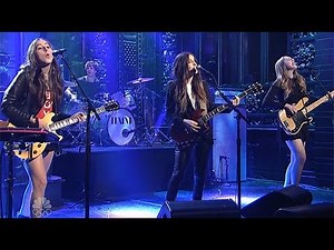 HAIM Make "SNL" Debut