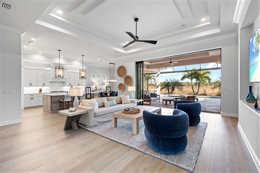 LAKEHOUSE COVE AT WATERSIDE, Sarasota, Florida, United States For Sale | FT Property Listings