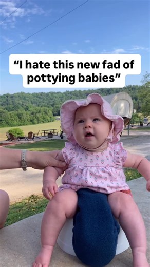 Flappy-Nappies on Instagram: "No, Elimination Communication is not “just a fad”. Waiting until your kid is 3+ to potty train is the fad! Before disposable diapers and washing machines, early potty training was the only option. Cloth diapers had to be hand-washed and letting your kid poop his pants for 3+ years would be unthinkable. The national potty-training age was 18 months until about the 1950’s. Since then, the potty-training age has DOUBLED to 3 years—with a direct correlation to aggressiv