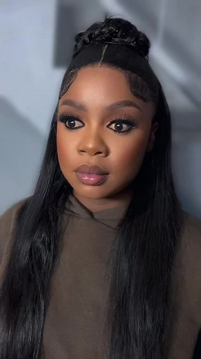 Mala Mulele Makeup Artist: Expert Makeup Tutorials