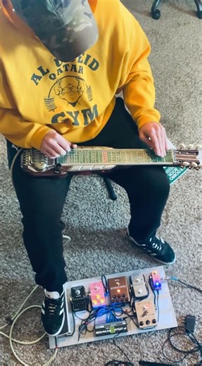 Cello sounds on lap steel