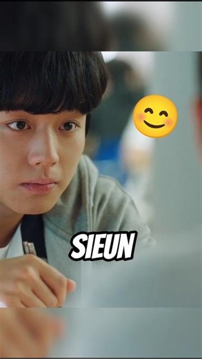 Waise tu thoda ajeeb to hai 😆✨ #weakheroclass1 #suho #sieun