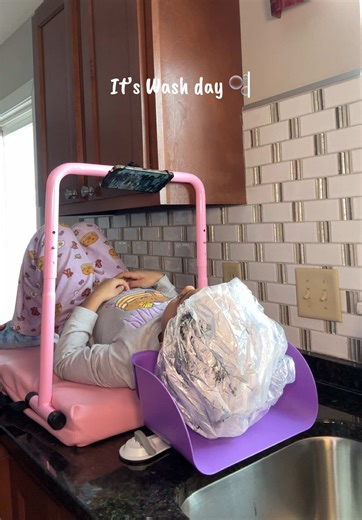 Essential Guide to Curly Hair Wash Day