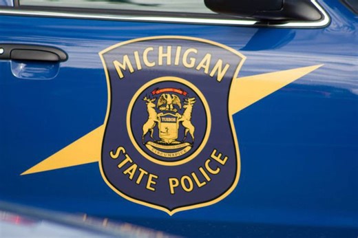 Multiple injured after limo bus crash closes southbound I-75 in Michigan
