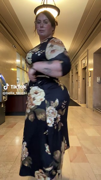 Bella (@bella_taunt)’s videos with Outfit - Lil Baby & 21 Savage