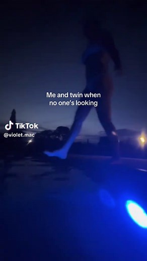 Mako Mermaids Theme Song Performance with Twin