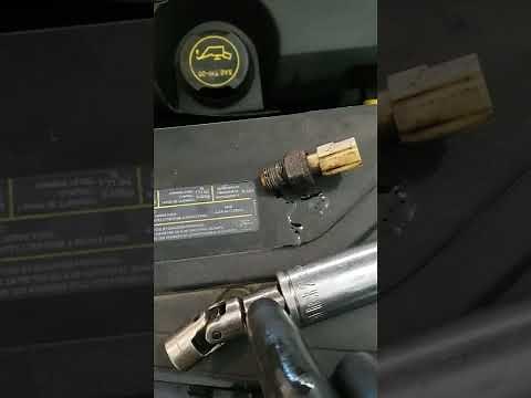 2008 Lincoln MKX, Ford Edge oil pressure sensor removal and replace