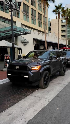 2025 Toyota 4Runner Platinum in low light! #toyota4runner #toyota4x4 #toyotatrucks #4runner #4runners #4runnernation #4runnerlimited #4runnermafia #4runnerdaily #4runneroffroad #4runnerlifestyle #4runnerlife #4runnerfreaks #4runneraddicts #4runnerfamily #carreels #carvids #carvideo #carvideos #toyotalove #toyotalover #toyotalovers #toyotagram #carreview #carlover #carlovers #trucksofinstagram #trucksdaily #carsofinstagram | Toyotajeff