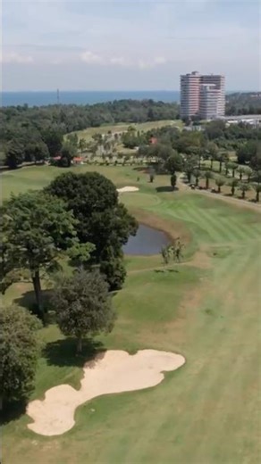 Palm Springs Golf Course in Batam
