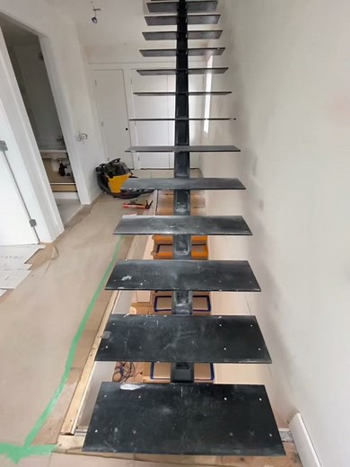 Floating Stairs Design Ideas for Home Improvement