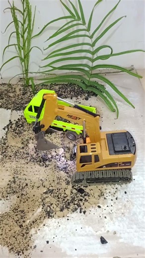 Excavator RC Skills Loading Soil #shorts