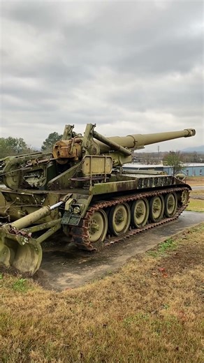 Happy Thanksgiving to all the Army Vets out there, esp the Redlegs 8-Inch Howitzer