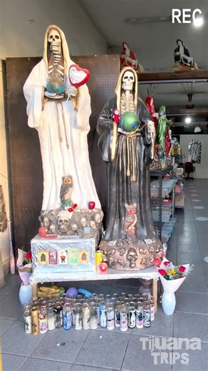 No matter where I go… the Santa Muerte always appears!! 💀🕯️⚰️