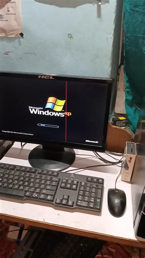 old window xp 😤#computereducation #operatingsystem #windowsxp