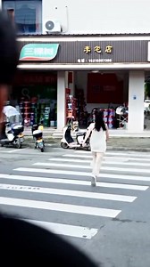 14K reactions · 97 shares | part8-kisah cinta yang hilang di kejar kembali #familydrama #sorotan #film #movies #tautan #fyp #china #drama #intertaiment #reaction #vidio #vidioviral #short #populer #treen #terbaru | Harun Queenarsy | Facebook