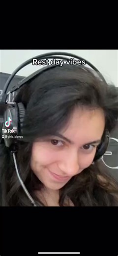 Huge Baseball Biceps Goddess #biceps #girlswithmuscle #prettybiceps #musclesaresexy #musclesarepretty #bicepsforlife #shelifts #shehulk #girlsguns #stronggirls #gains #bicepgains #femalebiceps #femalemuscle #ladybiceps #ladymuscles #girlswhoflex #girlsbiceps #musclegirls #flex #peak #biceppeak #girlsthatlift #girlswholift #girlsthatflex #girlswhoflex #fitchicks #fitchick #arms #flex #perfection