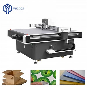 [Hot Item] CNC Automatic Painted Adhesivec Sticker Cutting Machine with Half Blade Cutter