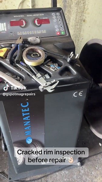 Always inspect bent rims beofee repair ✅#gspotmagrimsrepair #magrimrepair #alluminumwelding #tigwelding @G - SPOT🇿🇦