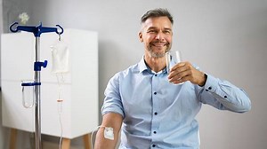 Superkoktejl přímo do žíly slibuje divy. Trend z Ameriky už dorazil i k nám