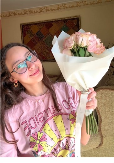 How to Dry a Bouquet and Preserve Memories Forever