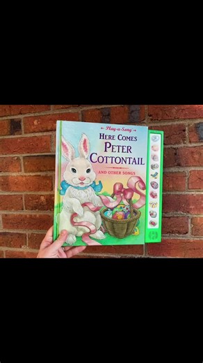 Here Comes Peter Cottontail: Sing-Along Fun for Kids
