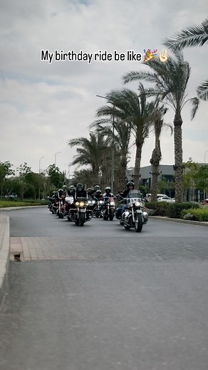 “It’s my birthday ride” 🎉🤘🏻 #TwoWheels#hondastateline #boulevard #OpenRoad#exotics_bike_in_egypt#hondavtx#vtx1300#vtx1800#classics#egypt#cairo#motorcycle#bikers#bikerslife#bikersofinstagram#biker#batwing#lightbar#honda#hondamotorcycles#motorcyclelife#motorcyclemafia#motorcycleadventure#bagger#baggers#baggernation#baggerlife | Ride to heal