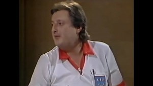 🗣️ Eric Bristow Interview on Alan Warriner - 1988 BDO British Internationals 🎯 Darts Behind The Oche | 🎥 @DIAM (Youtube) | Darts Behind The Oche