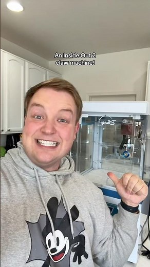 Making An Inside Out 2 Claw Machine!