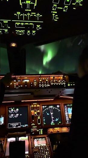 Experience the Northern Lights from the cockpit! 💚 Vibrant colors dance across the night sky. 🎇✨#KLM