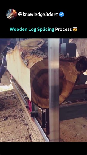 This is How Wooden Log Splicing Process Is Done 🤯