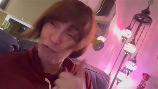 1.5K views · 51 reactions | Looking forward to the next 3 concerts: Tomorrow Fri 24 Oct Down Arts Centre DOWNPATRICK Sat 25 Oct McGrory’s Culdaff INISHOWEN PENINSULA Sun 26th Black Box BELFAST eleanormcevoy.com/tour/ | Eleanor McEvoy Music | Facebook