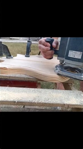 Round-over Guitar Routing