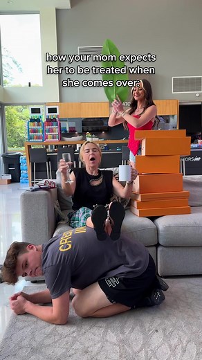 How my mom expects to be treated😂 @mckinley richardson #jackdoherty