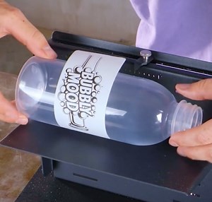 L'économie du bord de mer : Transformer les déchets plastiques en argent ! | Les Cracks du Bois