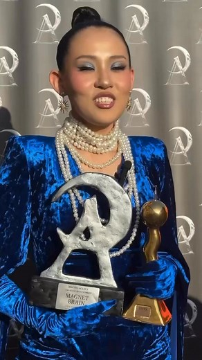 Magnet brain Berlin music video awards-ийн шилдэг боллоо🤩🥰 Баяр хүргье🤩♥️♥️ | Тэнгисийн эрэг дээрх 24/7