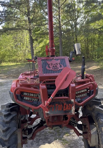 Mudding Adventures at Rubi: Experience Muddy Bottoms!