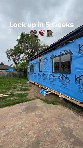 Lock up before raining | Khim Sauv