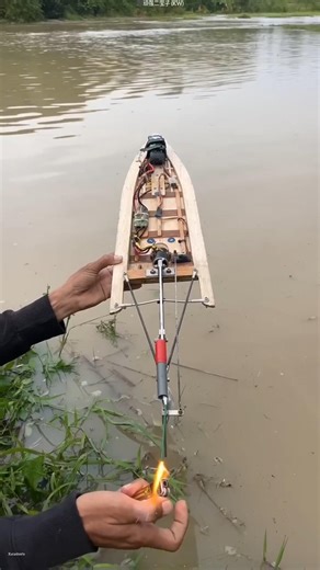 No Remote Boat? He Made His Own Rocket Boat! 😲🚤 #shorts #emotional