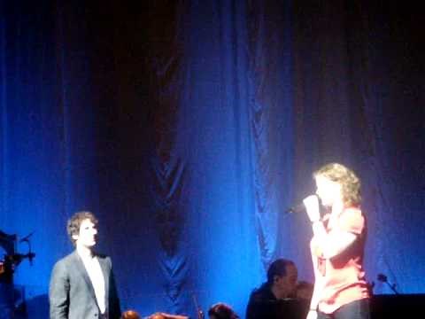 Josh Groban and Fan sing The Prayer Dublin Live