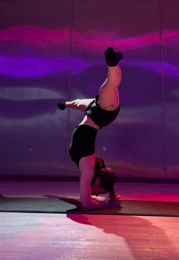 #stretching #yoga #acro #elbowstand #стойка | yoga