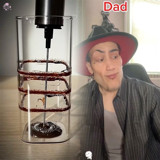 Little bro helps out middle sibling💀🤣#funnyvideos #comedy #funnyskits