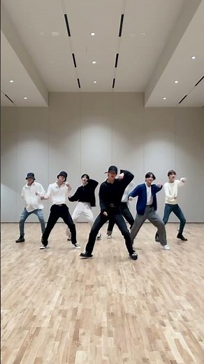 Tayo & ENHYPEN 'HEY TAYO' Dance #Shorts l HEY TAYO TikTok 🎵 l Tayo the Little Bus