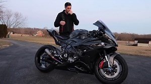 270K views · 10K reactions | BMW M 1000 RR Full Carbon by Jaret Campisi #M1000RR https://youtu.be/HTtxKoBLg2I | BMW & Ducati Motorcycles Fever | Facebook