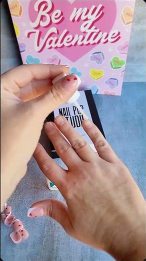 Fall in love with home manicures 💅