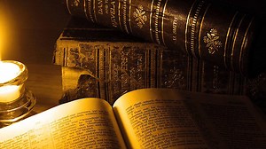 Jonathan Edwards, a Congregational minister, was one of the Great Awakening's most prominent preachers. His sermon "Sinners in the Hands of an Angry God" was preached on July 8, 1741. The text for this sermon came from Deuteronomy 32:35: "Their foot shall slide in due time." | Museum of the Bible