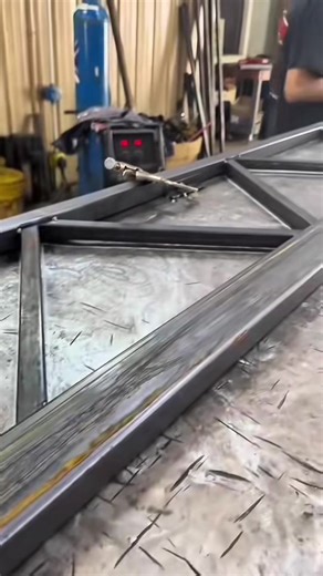 Custom pitch? No problem! #polebarn #steeltruss #blackwatertruss #lifetimewarranty #barnkit