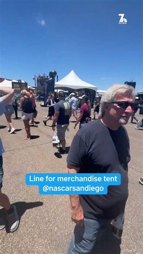 Long line for the Coronado merchandise tent 🏁