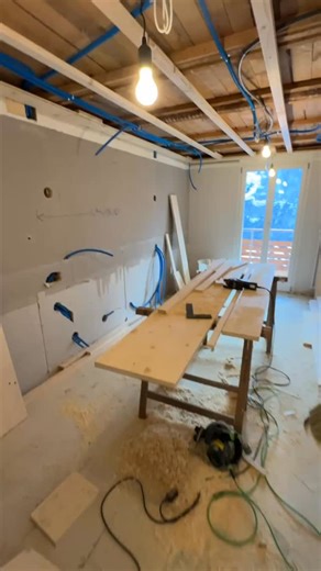 Welcome to our new Corner Junior Suite #hoteleigermurren #carfree #bath #withmountainview #swissqualityhotels | Hotel Eiger