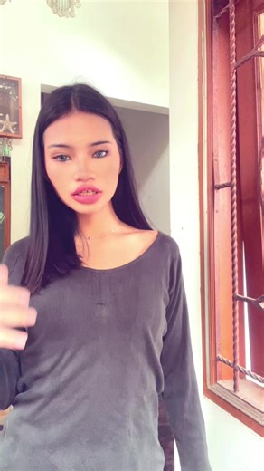 sheeeee is backkkk attempt to be a 🙂‍↕️🙂‍↕️ #vokasi #baddie #makeup #fyp